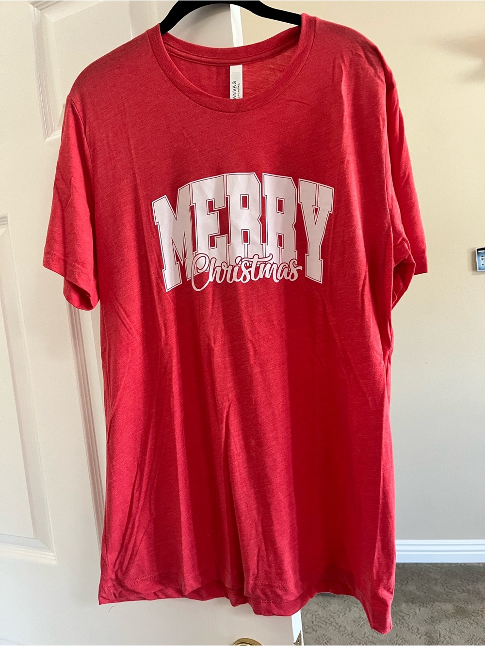 Bella CANVAS Graphic Merry Christmas Tee Red Size Large New Without Tags
